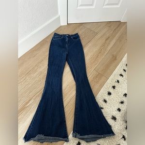 SHEIN HIGH RISE FLARE JEAN